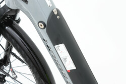 Rower elektryczny - akumulator wewnątrz ramy