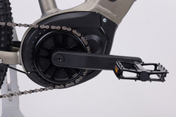 silnik centralny w rowerze elektrycznym