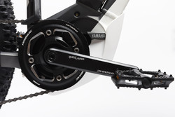 silnik centralny w rowerze elektrycznym