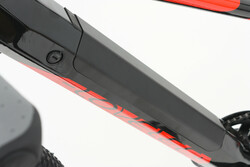 Rower elektryczny z akumulatorem wewnątrz ramy