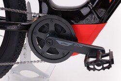 silnik centralny w rowerze elektrycznym