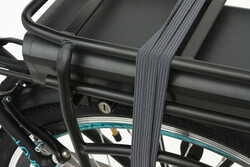 Rower elektryczny z akumulatorem na bagażniku