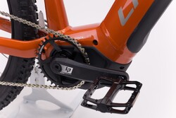 silnik centralny w rowerze elektrycznym