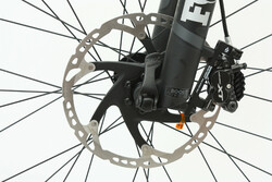 Hamulec tarczowy hydrauliczny