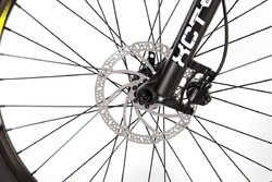 Hamulec tarczowy hydrauliczny