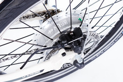 silnik tylny w rowerze