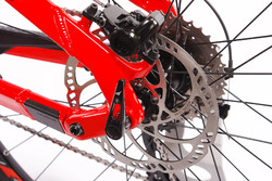 Hamulec tarczowy hydrauliczny