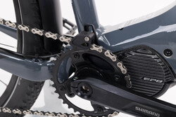 silnik centralny w rowerze elektrycznym