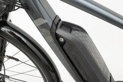 Rower elektryczny - akumulator na ramie