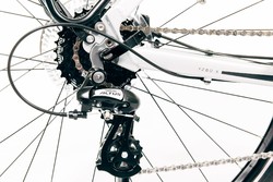 Przerzutka tylna Shimano