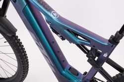 Rower elektryczny - akumulator wewnątrz ramy