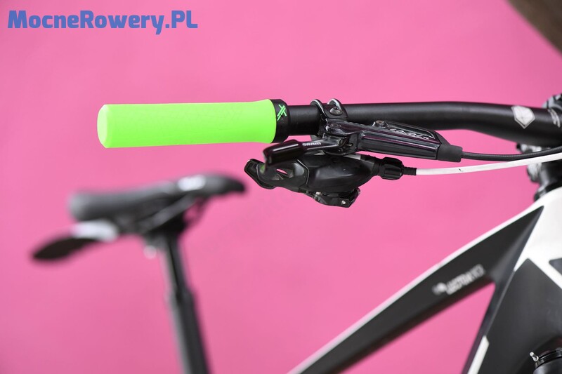 XLC Sport chwyty kierownicy neon zielone2