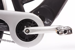 silnik centralny w rowerze elektrycznym