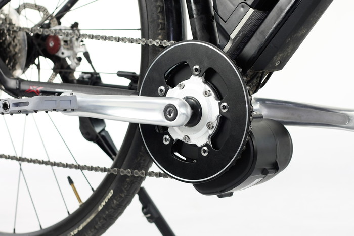 Silnik centralny rowerowy elektryczny