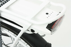 Rower elektryczny - akumulator na bagażniku