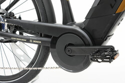 silnik centralny w rowerze elektrycznym