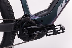 silnik centralny w rowerze elektrycznym