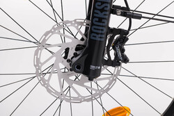 Hamulec tarczowy hydrauliczny