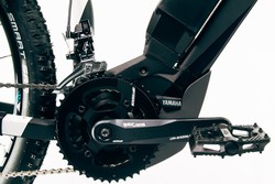 silnik centralny w rowerze elektrycznym