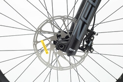 Hamulec tarczowy hydrauliczny