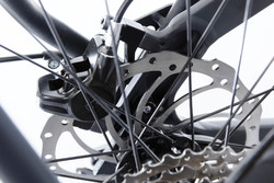 Hamulec tarczowy hydrauliczny