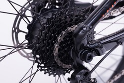 silnik tylny w rowerze