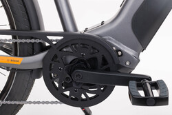 silnik centralny w rowerze elektrycznym