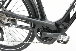 silnik centralny w rowerze elektrycznym